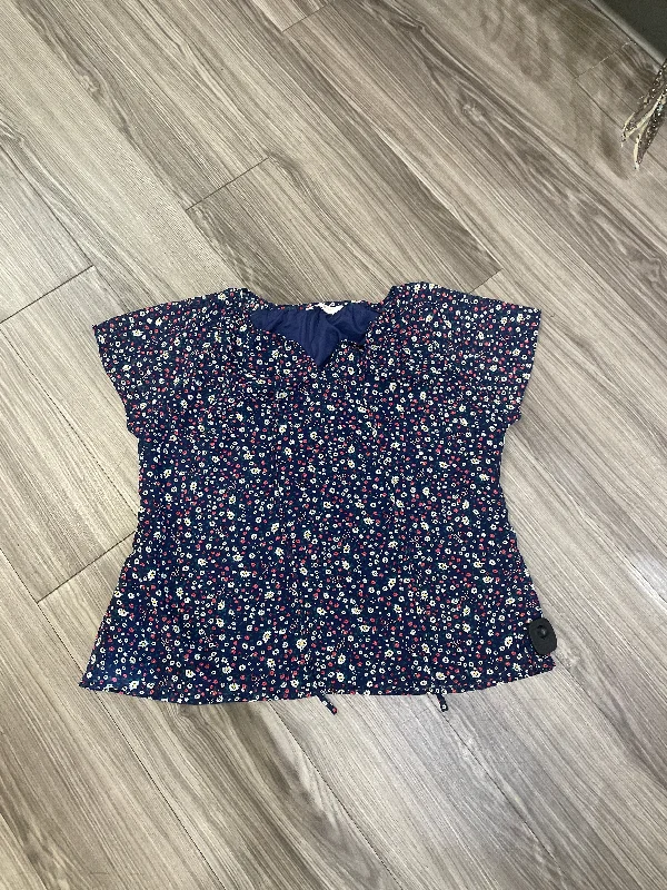 women's T-shirts with relaxed fitsFloral Print Top Short Sleeve Clothes Mentor, Size Xl