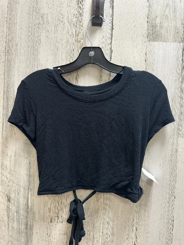 women's T-shirts with pastel colorsBlack Top Short Sleeve Aerie, Size M