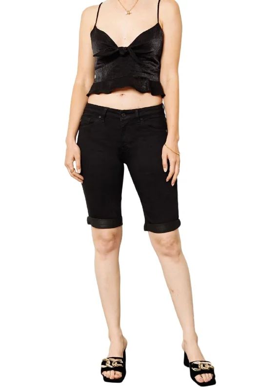 women's A-line shortsMid Rise Bermuda Short In Black