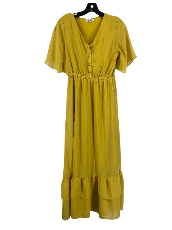 women's casual dressesDress Casual Maxi By Clothes Mentor In Yellow, Size: S