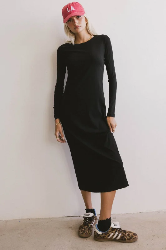 women's flowy dressesHollis Ribbed Dress in Black